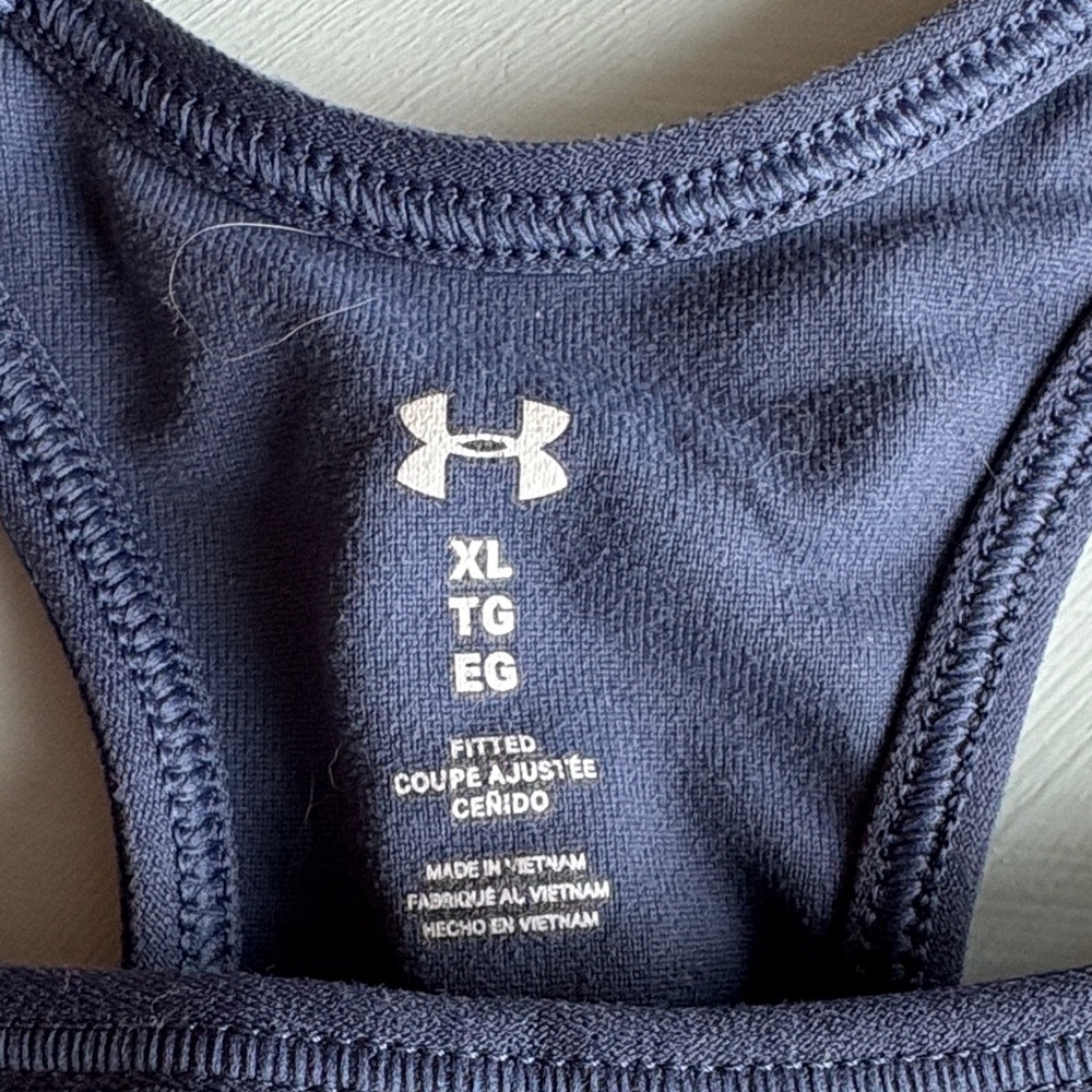 Under Armour Marble Pattern Sports Bra in Gray and Black - Picture 2 of 3